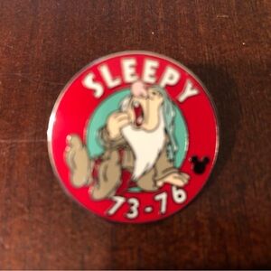 Disney Sleepy 73-76 Hidden Mickey Pin 2006